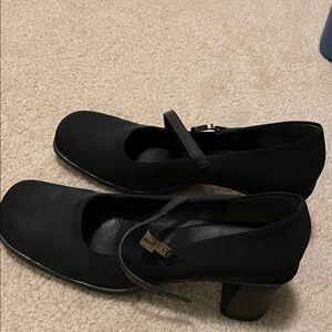 Bandolino Elegant Black Heels